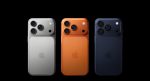 طراحی پشت iPhone 17 Pro نقره‌ای و آبی عمیق - تصویر رسمی اپل